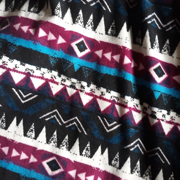 Aztec vest - Picture 2 of 2